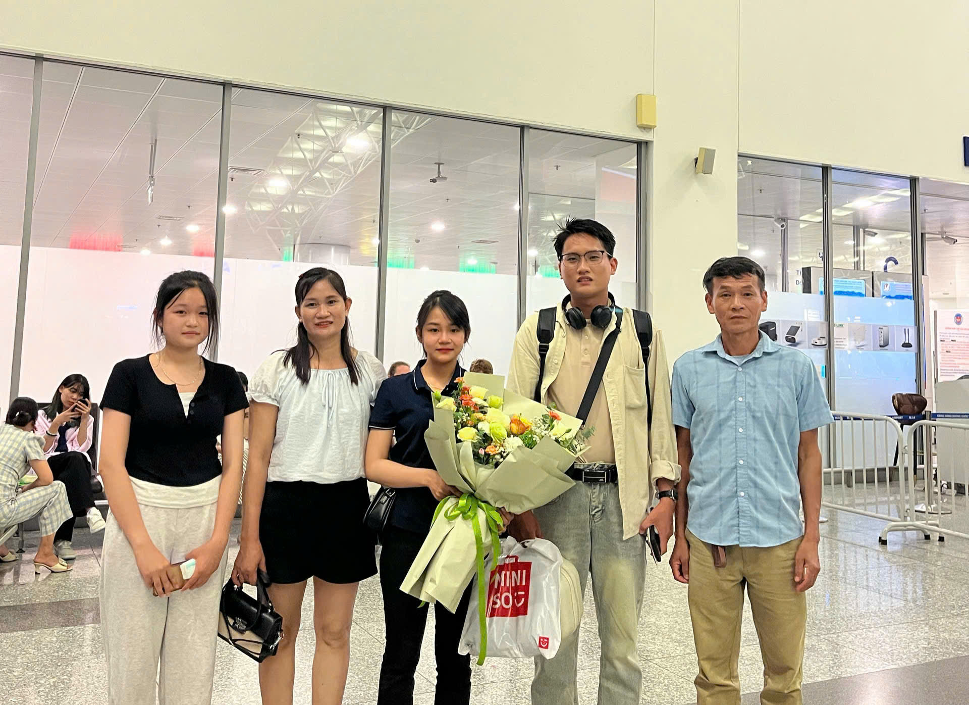 Tiễn bay học viên du học nghề Đức – Mỗi chuyến bay là một giấc mơ được thắp sáng