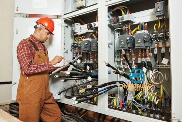 Du học nghề: Kỹ thuật điện công nghiệp dành cho học viên có sẵn B1
